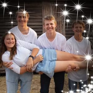 Meet your Posher, Tracey